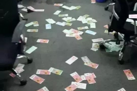 销售做贷款还是做催收，这个问题对于从事金融行业的人来说，无疑是一个重要的职业选择。贷款和催收，两者看似紧密相连，实则各有千秋。今天，我们就来聊聊这个话题，看看销售是选择做贷款还是做催收。